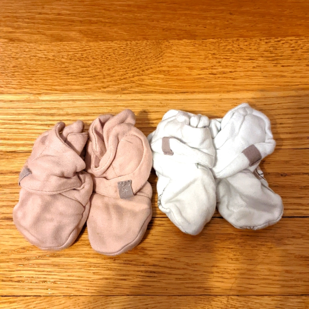 Lot of 0-6 Month Goumi Baby Booties